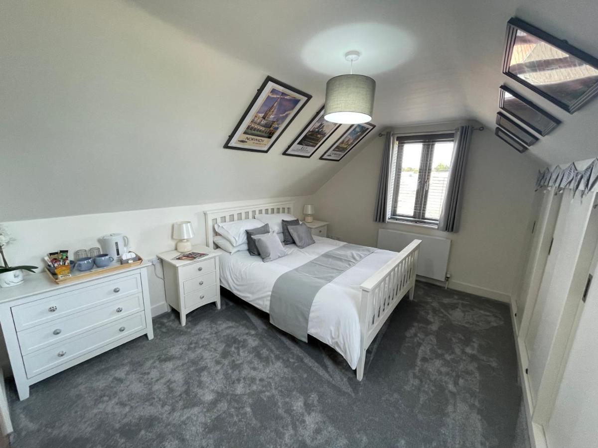 Stretham The Top Floor מראה חיצוני תמונה