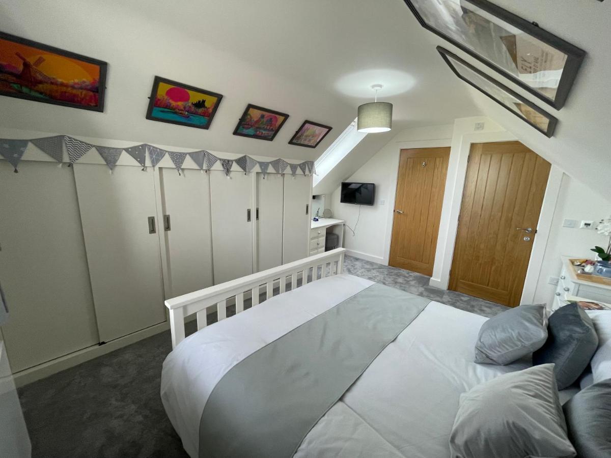 Stretham The Top Floor מראה חיצוני תמונה